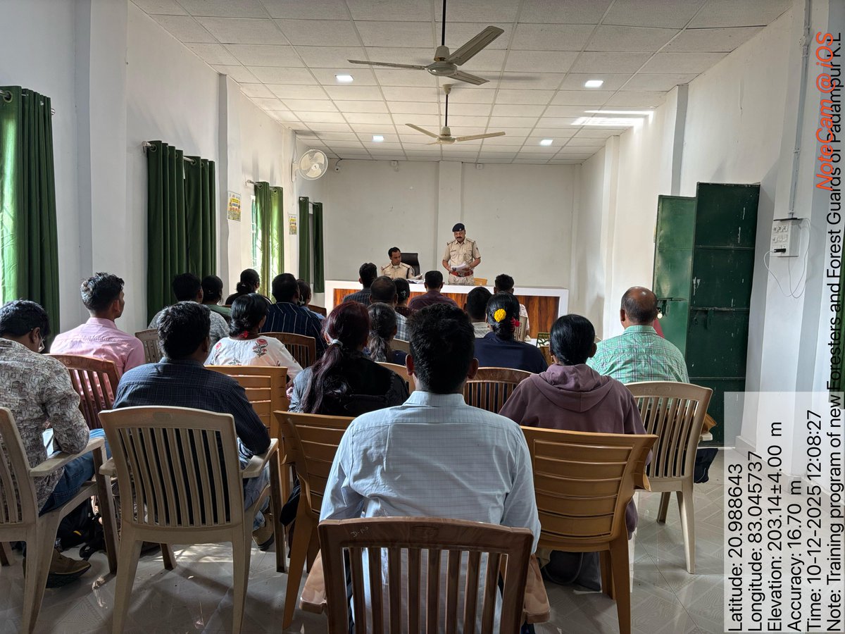 DPadampur's tweet photo. Basic level training conducted at the Division office for newly appointed frontline staff (Foresters and Forest Guards).
Place: Conference Hall of Padampur (K.L) Division
No. of newly joined staff: 22
Name of Resource persons: Sri P. Behera, Dy. RO &amp; Sri R.R Luhar, Fr. https://t.co/unM3lBmY7j