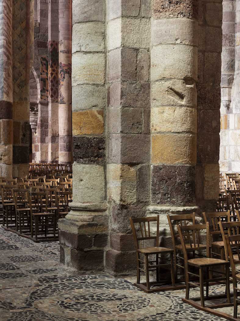 工芸青花』次号の打合せ準備中。ライフワークのようにむきあえる対象が