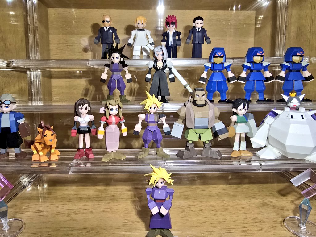 クリアショーケース余ってたので ずっと閉まっていた ファイナル