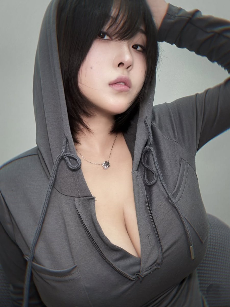 依舊是那不屑的眼神