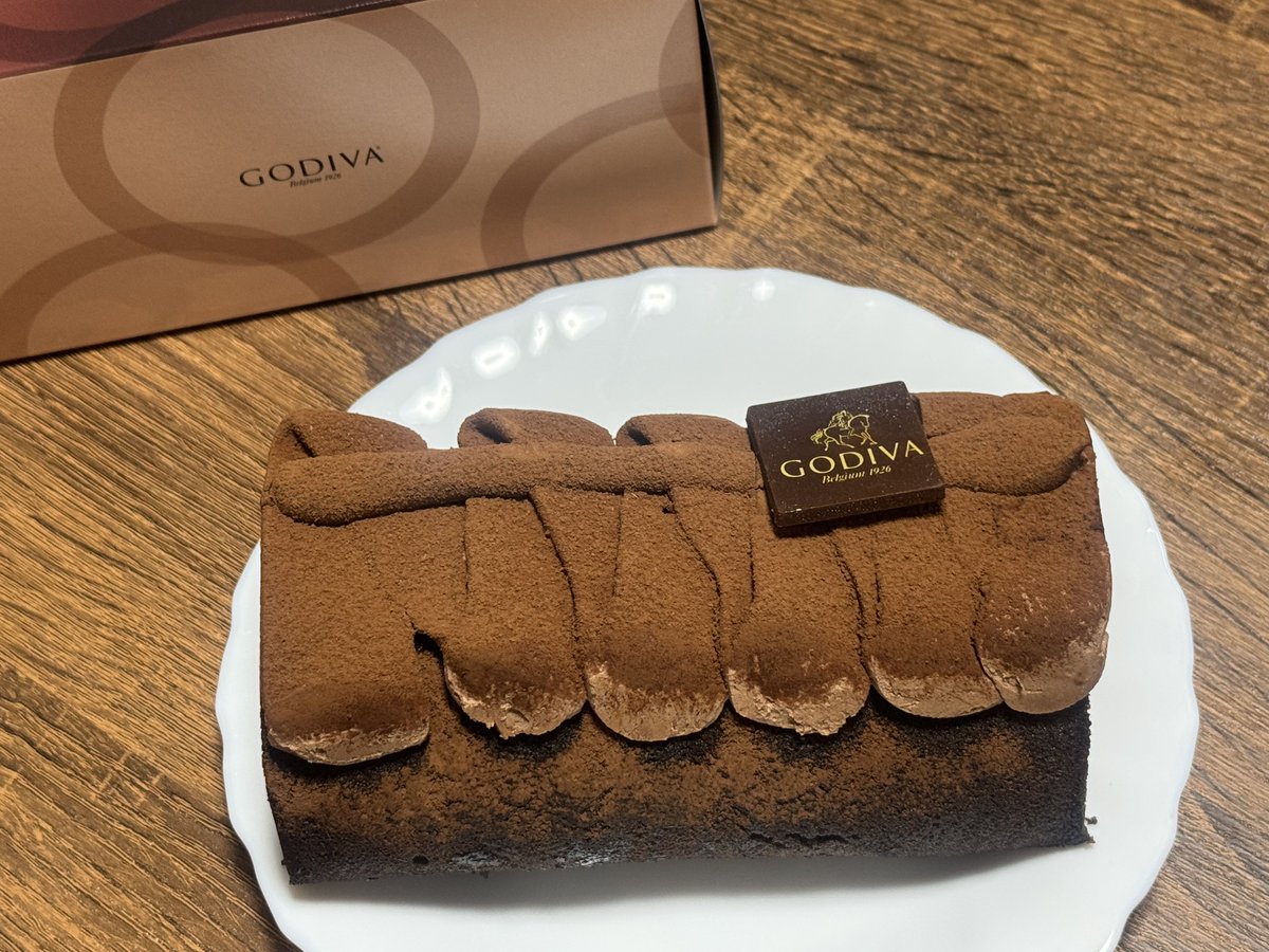 チョコちゃん様 ゆいちゃん@x_yuinosuke_x からの誕プレ😍 大好きなチョコ❤️大好きな