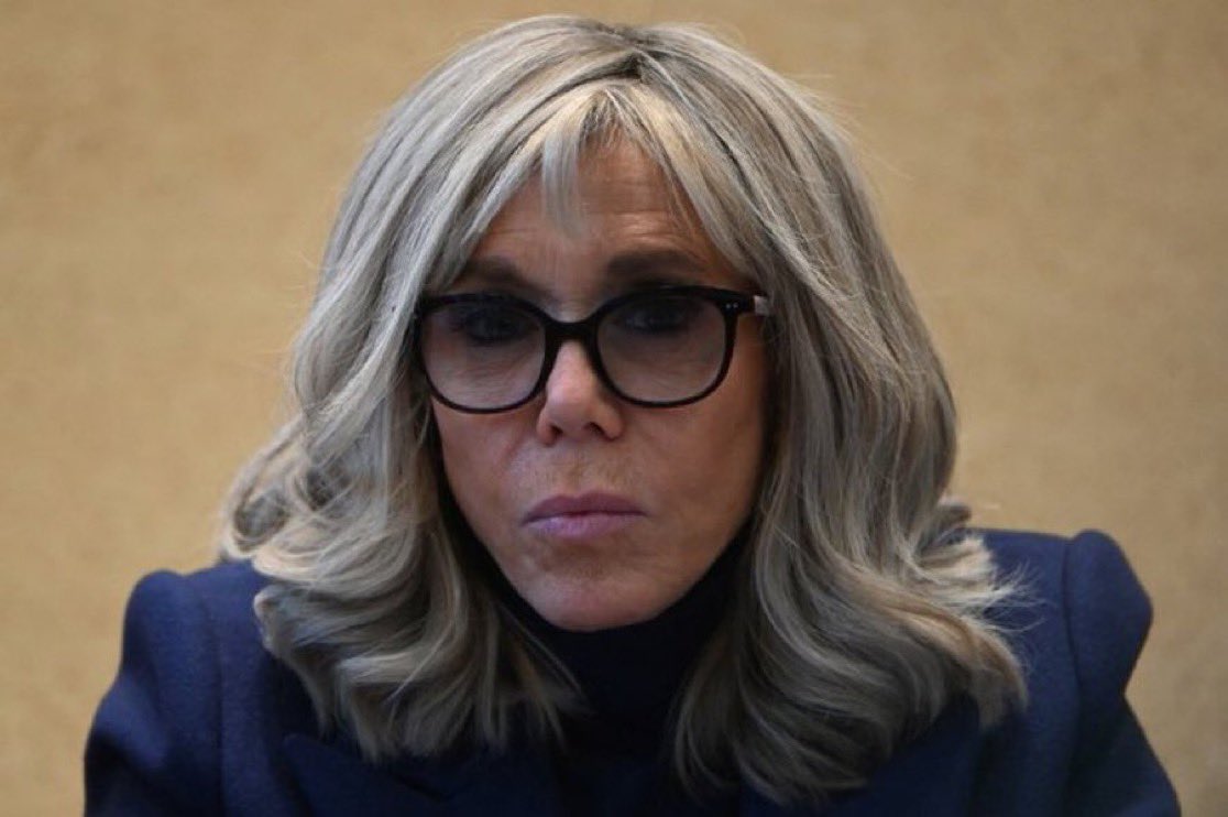 Où étaient ces féministes pour dénoncer les rumeurs horribles sur Brigitte Macron ?!

Elles font honte à leur cause ! 

#salesconnes