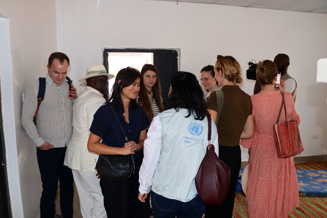 Day 2 

Partners of the <a href="/UNPeacebuilding/">United Nations Peacebuilding</a> Fund 🇦🇹🇫🇮🇪🇪🇩🇪🇯🇵🇳🇴🇨🇭 visited the newly constructed Basse CSO House. This initiative was implemented by <a href="/UNFPATheGambia/">UNFPA The Gambia</a> in collaboration with <a href="/TANGO_NGOandCSO/">The Association of non Governmental organisations</a> to serve and empower the local community.