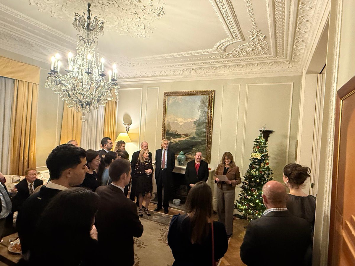 Chile en UK tweet media