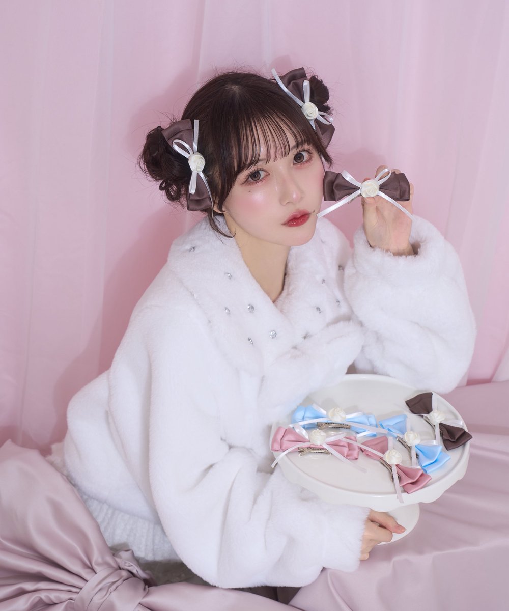 ストラップ AIRI ⠀ ┈ 𝐶𝑜𝑙𝑙𝑎𝑏𝑜𝑟𝑎𝑡𝑖𝑜𝑛 ┈ ⠀ ིྀ Honey Cinnamon × Airi ིྀ