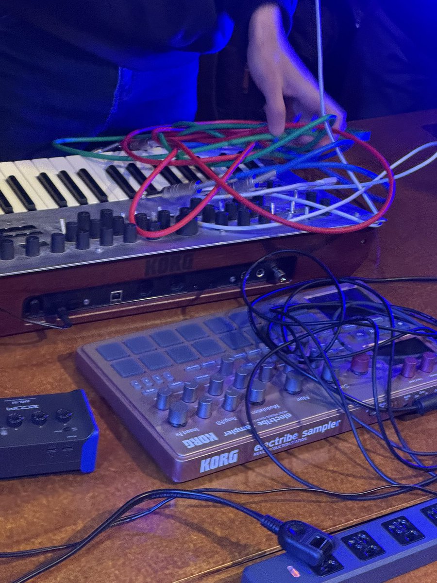 ゲコ！画像1・2の2点おまとめです ていさつ #二水_茶箱