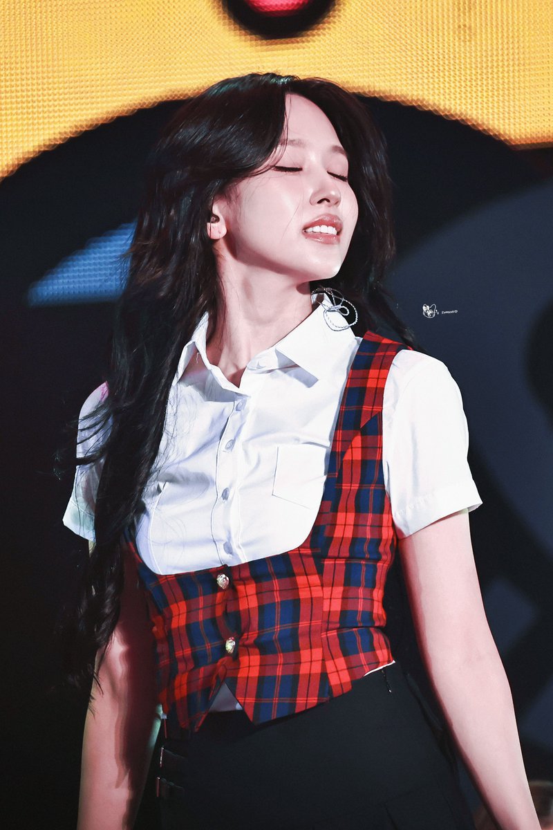 KCl ฅ^•ﻌ•^ฅ tweet media