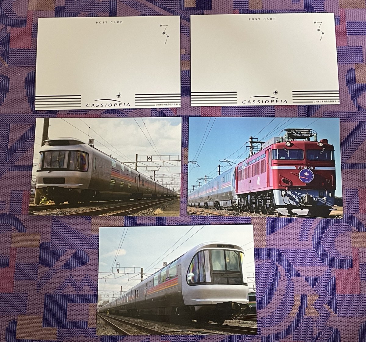 日本郵便から発売されている寝台特急カシオペアのアクリルオブジェ