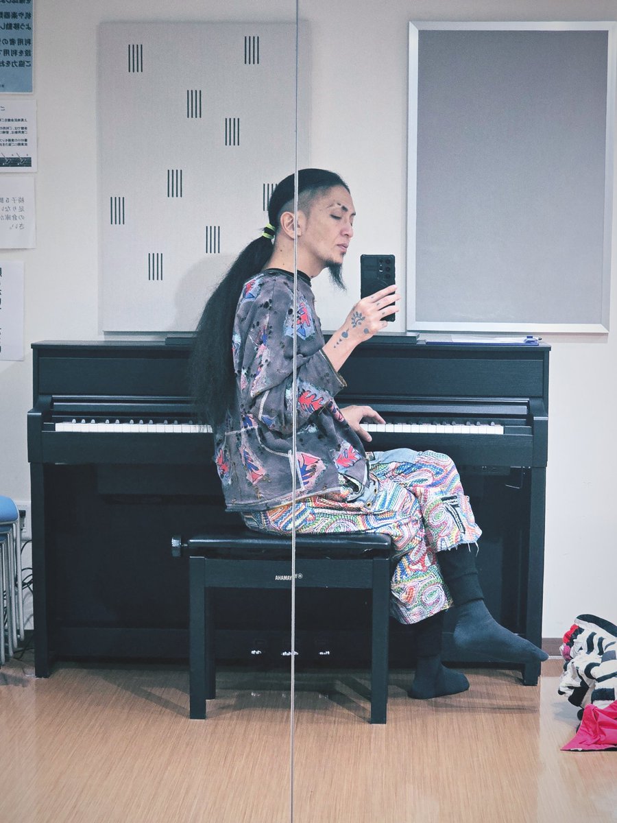 公式】はむつんサーブCREW／【Official】HAMUTSUN_SERVE CREW