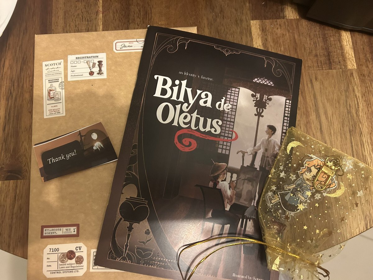 hanoibananoi's tweet photo. hehe. hehe. just recieved my @bilyadeoletus bundle and am super happy !! lowkey now i wish i got the stickers but we ball 🫶 https://t.co/WkIVLhqdfR