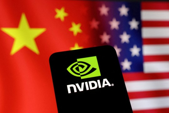 🚨 INVESTING : "Alibaba e ByteDance puntano ai chip NVIDIA H200 dopo l'approvazione di Trump"
