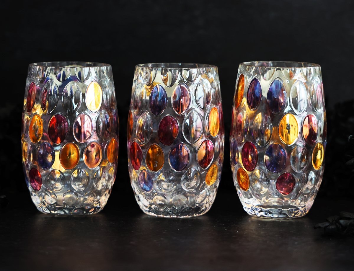 水玉模様のチェコ製グラス🫧