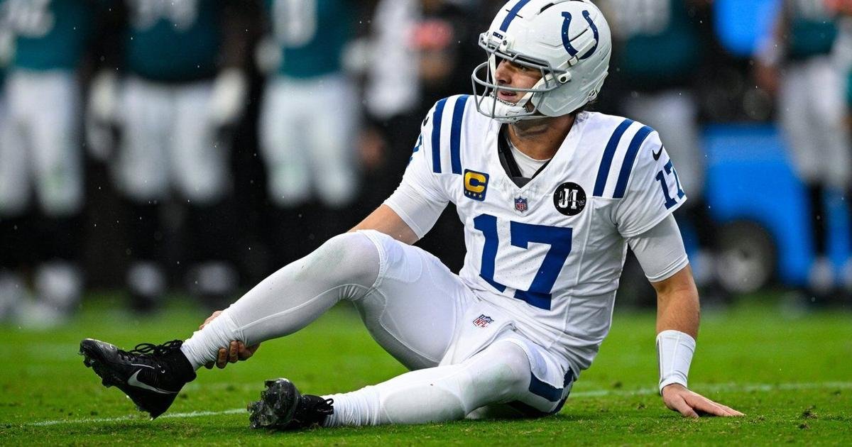 M0neJag's tweet image. Colts QB Daniel Jones is out for the season with a torn Achilles, and backup Riley Leonard is questionable with a knee injury. Tough times ahead for Indianapolis. thestar.com/sports/footbal…