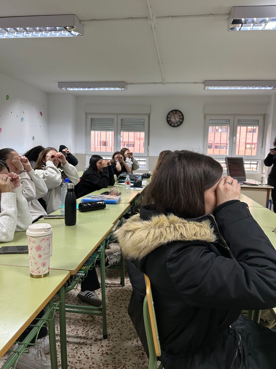 CE GregorioFernández tweet media