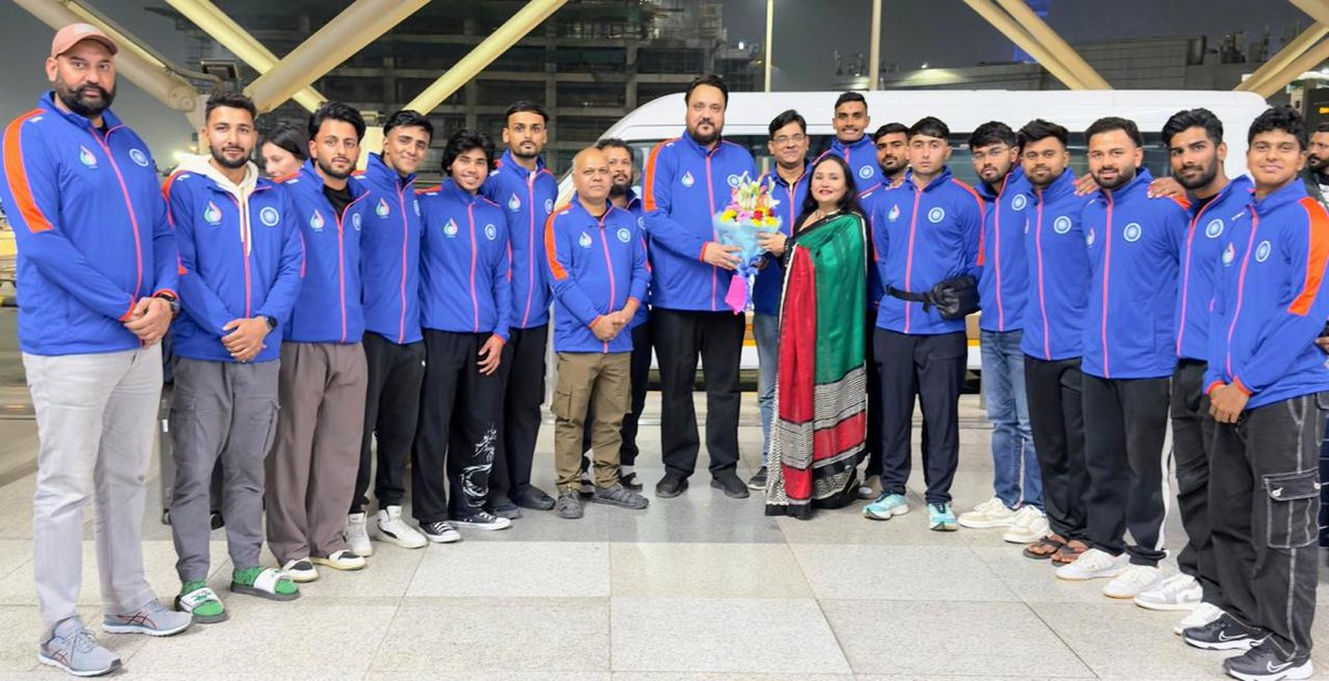 🇮🇳 AIU’s University Cricket Team heads to Australia for the Bilateral Cricket Series from 9–19 Dec 2025.🏏✈️🇦🇺

#UniversityCricket #AIUIndia #IndiaInAustralia