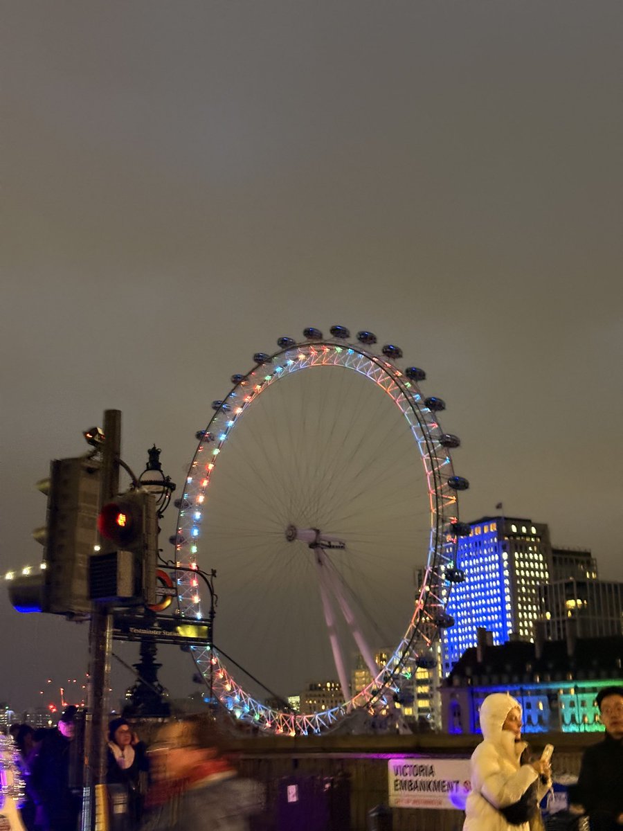 senemkukutt's tweet photo. 🎡🇬🇧🥹 https://t.co/jov8d4P6hd