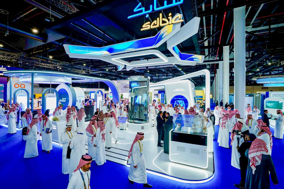 SABIC_MEA's tweet photo. يقدم جناح شركة #سابك بمعرض منتدى الاتحاد الخليجي للبتروكيماويات والكيمياويات #جيبكا التاسع العشر رؤى عميقة حول تقنيات الشركة وابتكاراتها في العديد من المجالات ومنها التنمية المستدامة. https://t.co/2dgfxwOfDN