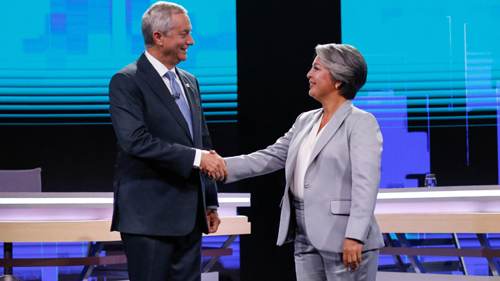 Desde el "tranquilízate un poquito" al "jamás indultaría": Las frases que marcaron el último debate presidencial
radiosago.cl/desde-el-tranq…