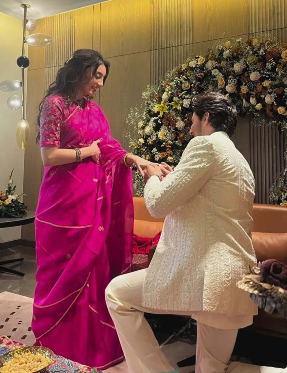 Parul_drdz's tweet photo. The day you both became fiance officially 🥹💙🧿
Happy 1 cuties 💙🧿💞  
I adore u both just like how we adore virushka 😭❤️
Bestest jodis ,love u both always 
@DarshanRavalDZ @dharal_surelia https://t.co/0sdfDVoxCe
