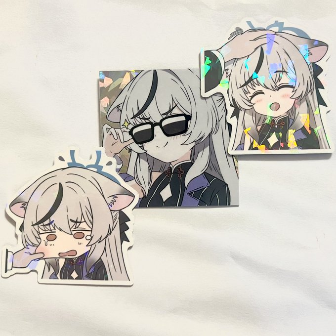 ステッカーきたこんな感じです 