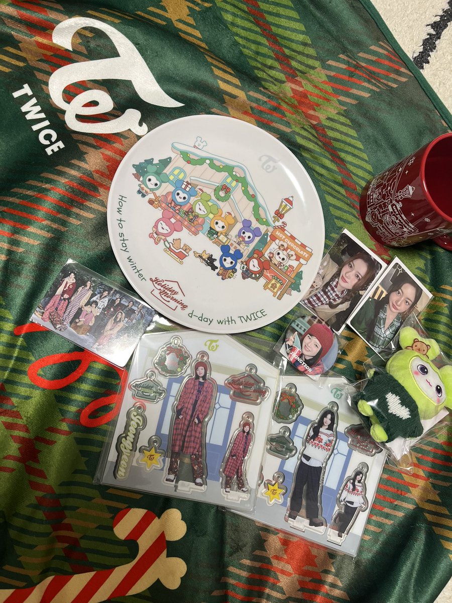 ポプストオンラインきた🥹💫 思ったより早かった嬉しい🎄 冬のTWICE