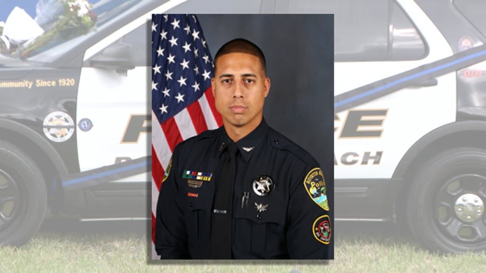 KetoFiveO's tweet photo. It’s been three years since we lost Ofc. Dennis Castro #905 and it still hits just as hard.
You don’t forget guys like this.
You carry them with you on every shift, every call and even when you retire.
Rest easy, brother. #bbpd #bbpd905 @copsandcampers @GriseldaCops https://t.co/GHbwG8EsPK