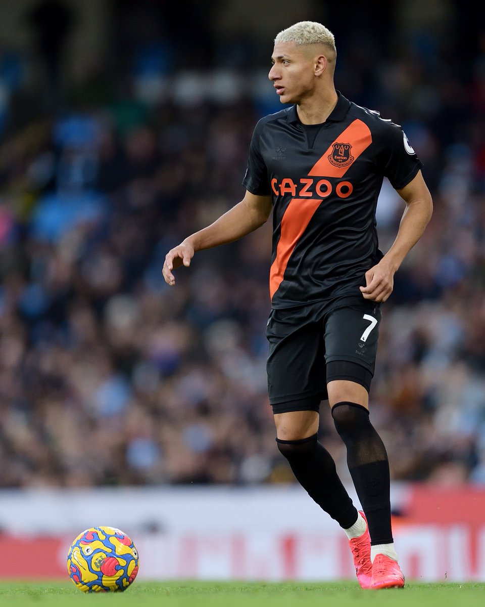 Qual é a sua camisa favorita do Everton?

Diga-nos nos comentários! 💙