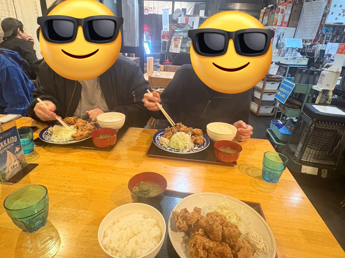 11/28活動記録。
テーマは「京都の観光問題」と「最近の政治ニュース」。
観光政策の課題から政治の動きまで、いろんな角度で話せて刺激になりました。
活動後はメンバーで食事して良い雰囲気に。