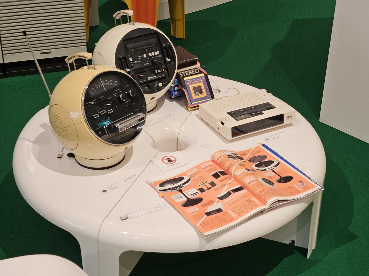 スペースエイジインテリアの展示「宇宙のクリスマス」を見てきた。1960