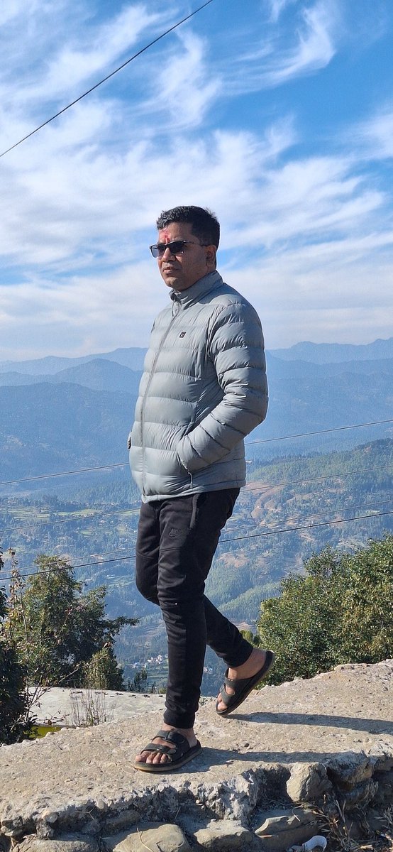 regmig5's tweet photo. समय https://t.co/3PUyjTDqHG