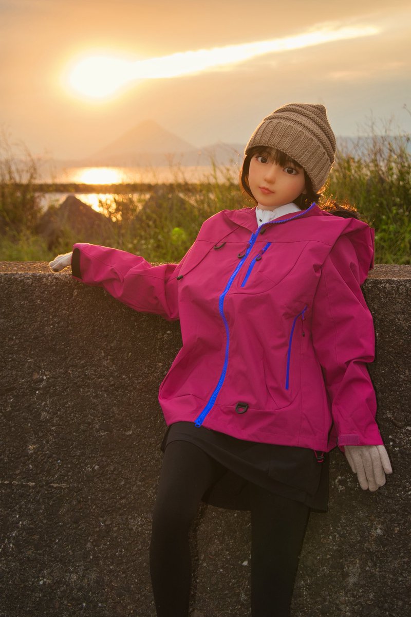 rikunohimegoto's tweet photo. 【第2回ドールフォトコンテスト📸】
🗳️投票用ポスト
🏷️エントリーNo.05
🌟Owner:ちゃちゃ
🌟Doll:MOMOちゃん(#Axbdoll)
フォトタイトル:『おいちゃんの趣味に付き合って』
#KANADOLL #リクのひめごと
(敬称略) https://t.co/ZqPb5epRaA
