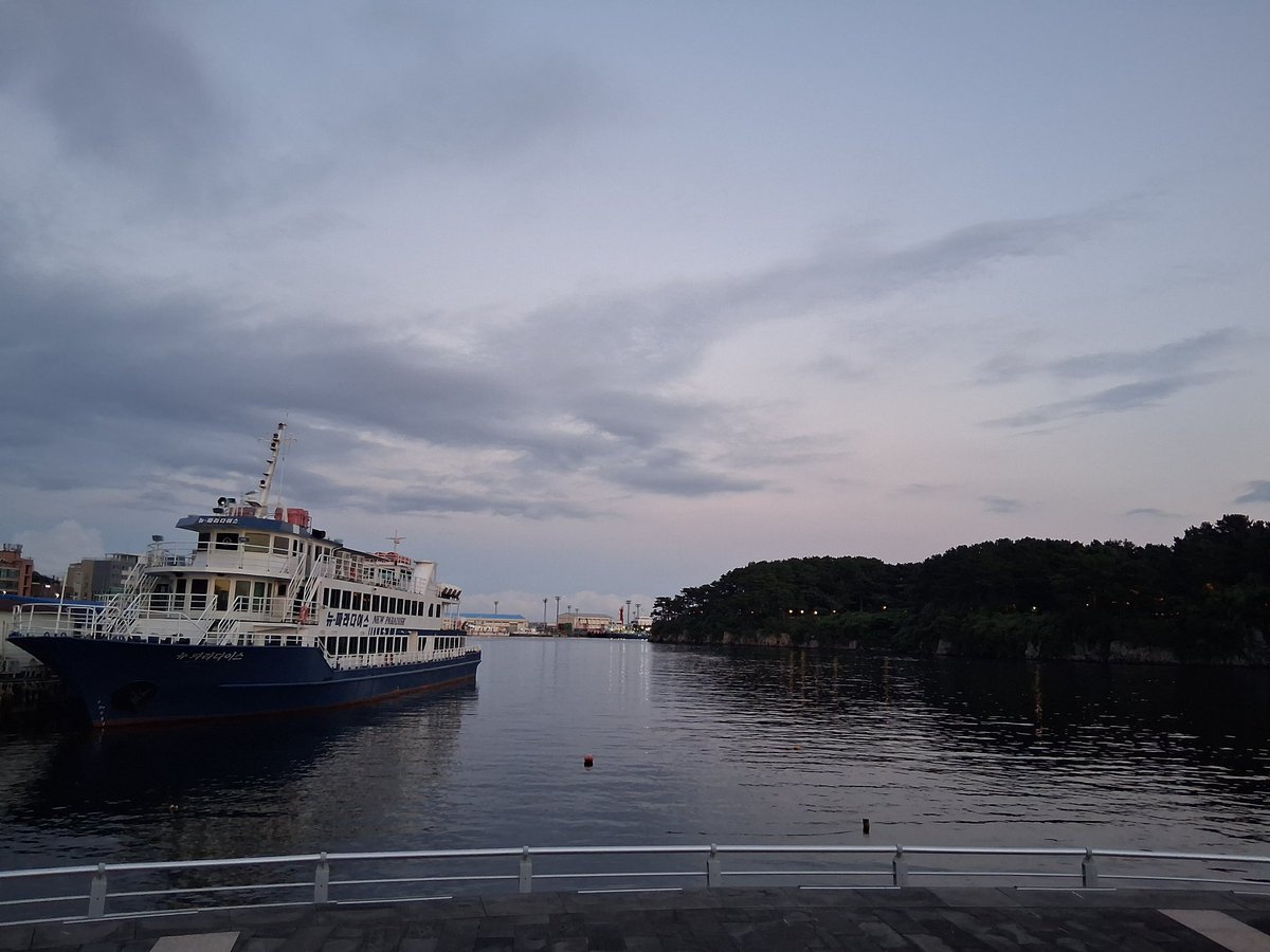 indding's tweet image. 그날의 제주