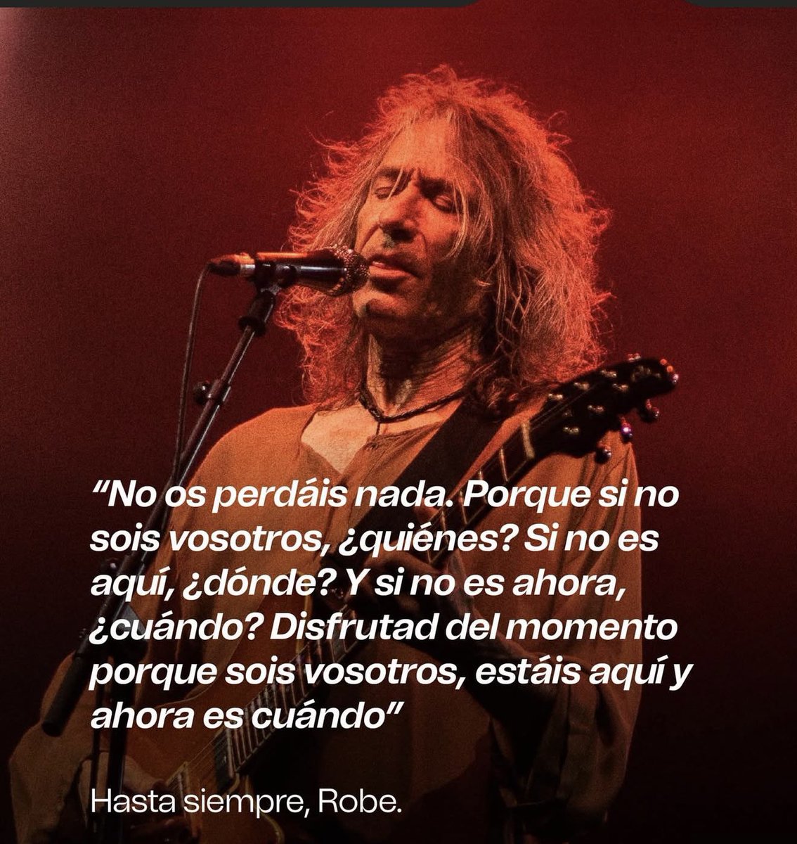 inexcgg's tweet photo. Salir, beber, el rollo de siempre… 
💚🤍🖤 https://t.co/tzYY95VVkX