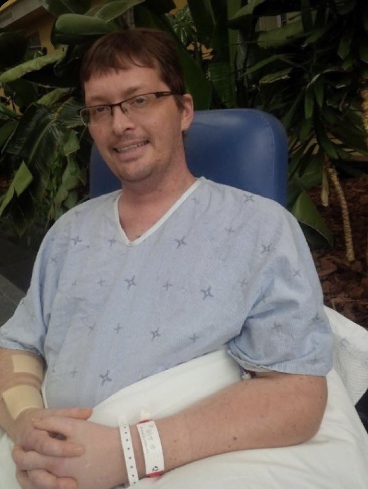 CpffaL's tweet image. Pictured is Dave Mitchell, a former Volunteer Firefighter, standing with Gene and Chris on either side. Over 10 years ago, Dave suffered a cardiac arrest but was successfully resuscitated. On Saturday, he was awarded his 10-year life pin after receiving a Heart Transplant!