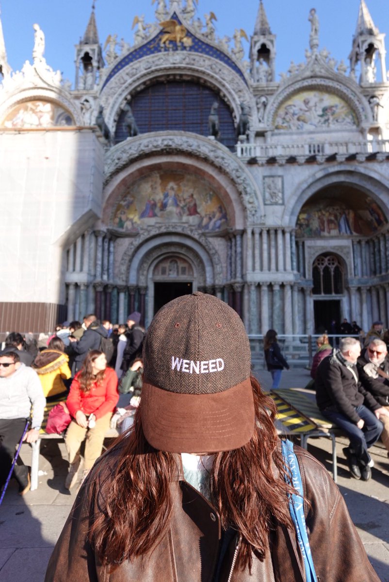 weneed_group's tweet photo. weneed wool  cap  2025.12.12.19:00 〜 online start !!!

¥4,500.-
※TAX INCLUDED

・weneed初のキャップをリリースします。素材は、ヘリンボーン（つば部分はスエード）でこの時期の服装にマッチします。
サイズはフリーで、後ろ部分に調節バックルがついています。

#weneed #世界遺産 https://t.co/XTBdqfhCNO