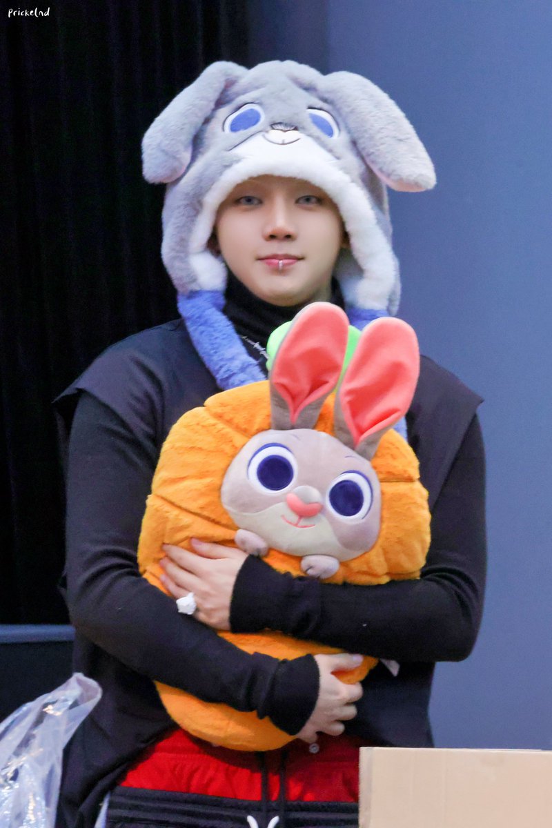 251210 원더월

#최현석 #CHOIHYUNSUK #ヒョンソク  
#트레저 #TREASURE