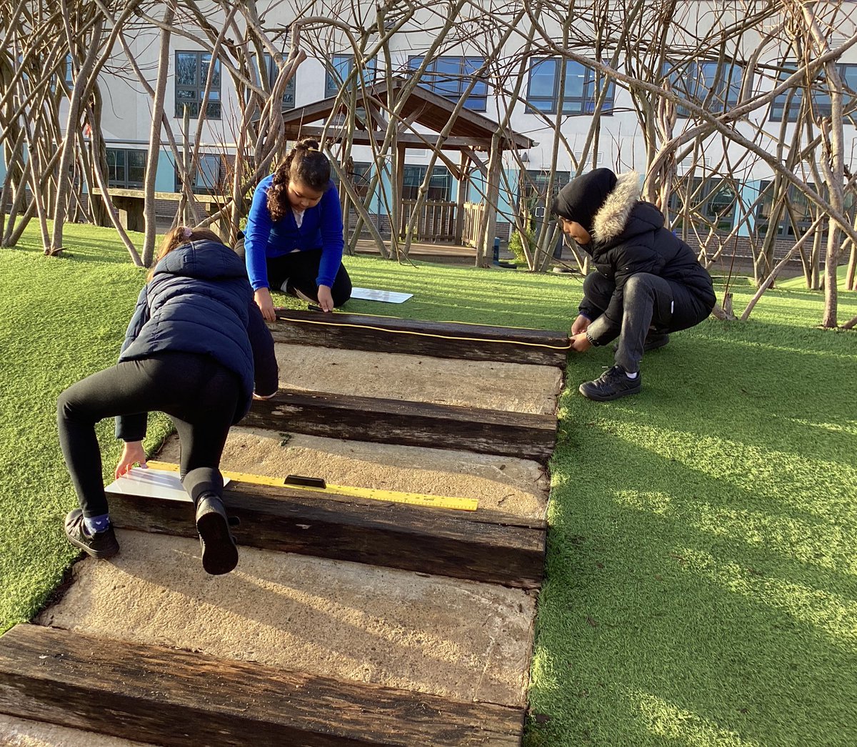 Minerva Academy tweet media