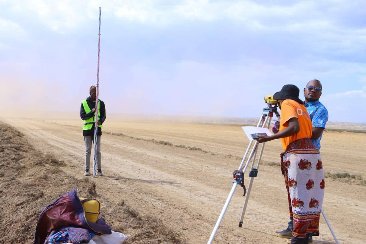 Sane2027's tweet photo. @tom_goko @ledamalekina @StandardKenya From skepticism to reality Narok International Airport is rising fast..... Thank you President @WilliamsRuto  for driving transformative development and shaping a new Kenya. 🇰🇪✨ https://t.co/adv6B6FSjm