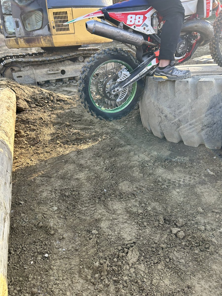 つだページ これがスーパースポーツだ！カワサキNinja ZX-4Rシリーズのニュー