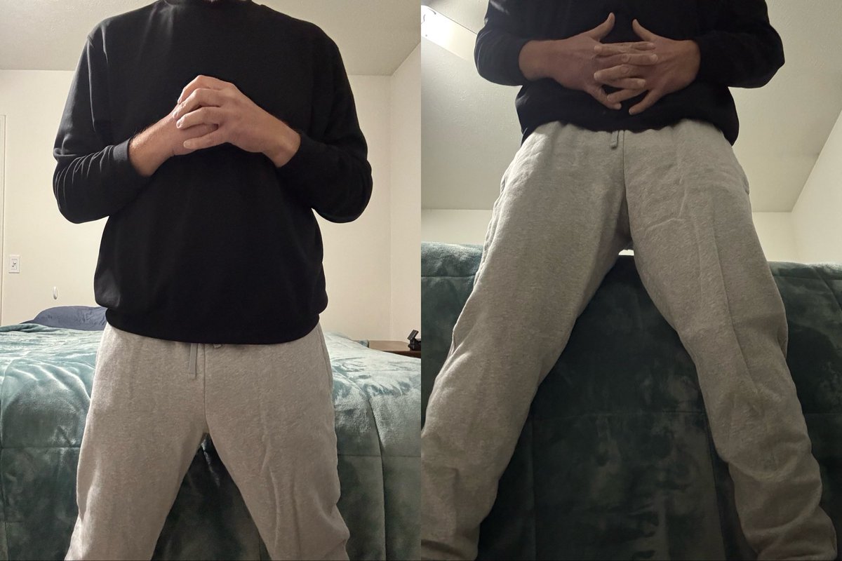 Just me over here proving not every dude makes gray sweatpants look 🔥🔥🔥

😊😂🤣