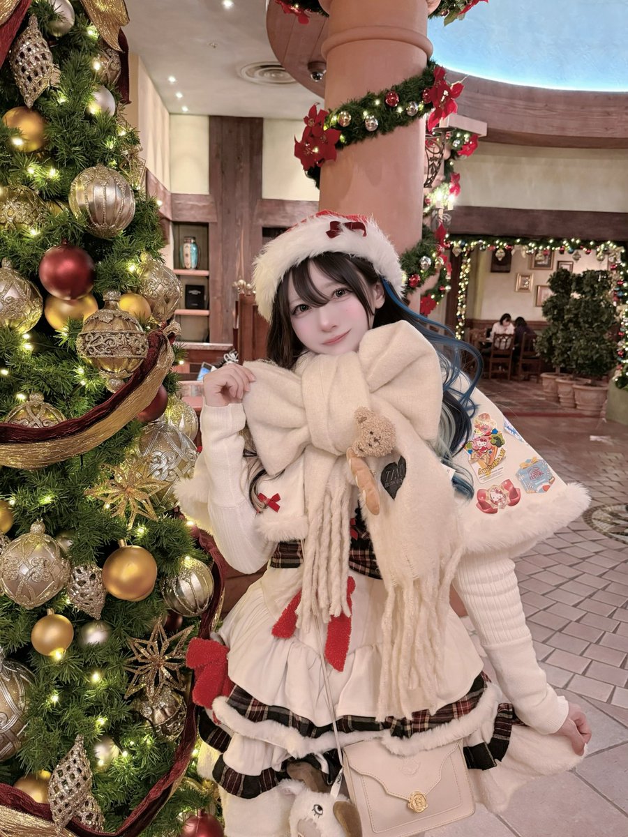 fleurs_confite's tweet image. リボンマフラー小顔効果すごい