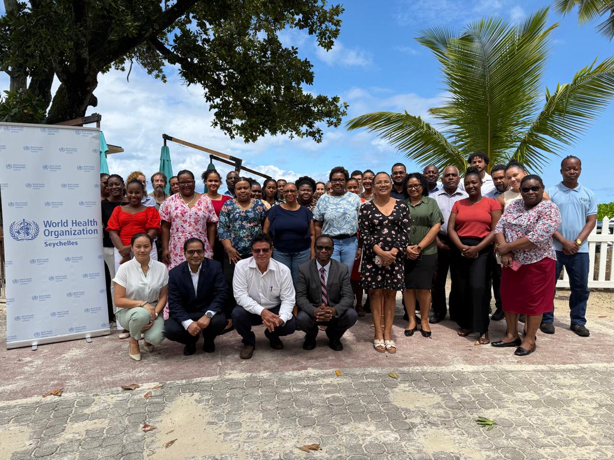 WHOSeychelles's tweet image. Seychelles validates new 2025-2030 strategy to prevent, control &amp;amp; eliminate tropical &amp;amp; vector-borne diseases like dengue, leprosy &amp;amp; rabies via One Health approach. Stronger surveillance + community action protect public health. 

Read more: shorturl.at/UoaaW