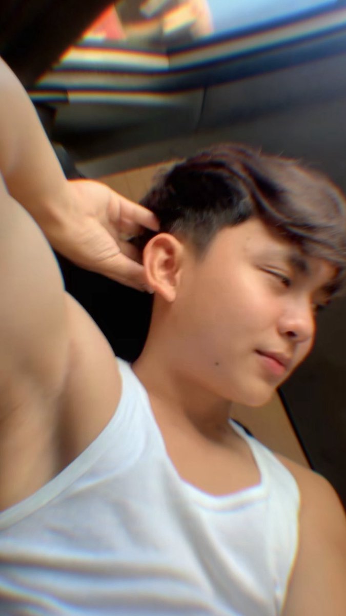 FifthOkabe's tweet photo. Hayahay https://t.co/1b7vgF9Mgb