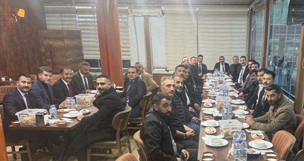 📍BİNGÖL

MHP Bingöl İl Başkanlığımızı ziyaret ettik.
Misafirperverliği için MHP Bingöl İl Başkanımız Osman Baran Başkanımıza teşekkür ediyoruz.