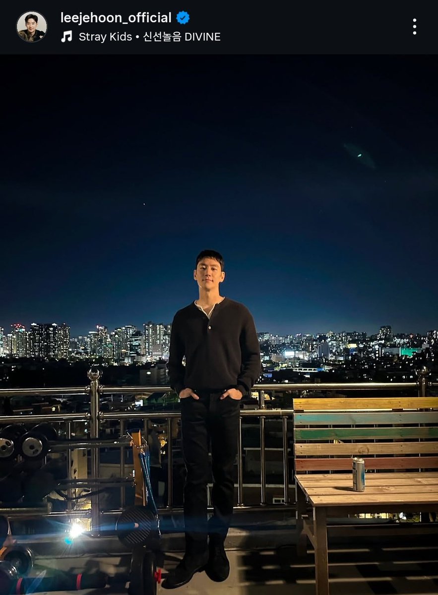 Oh hello??? Actor lee jehoon used divine on his ig post😭😭