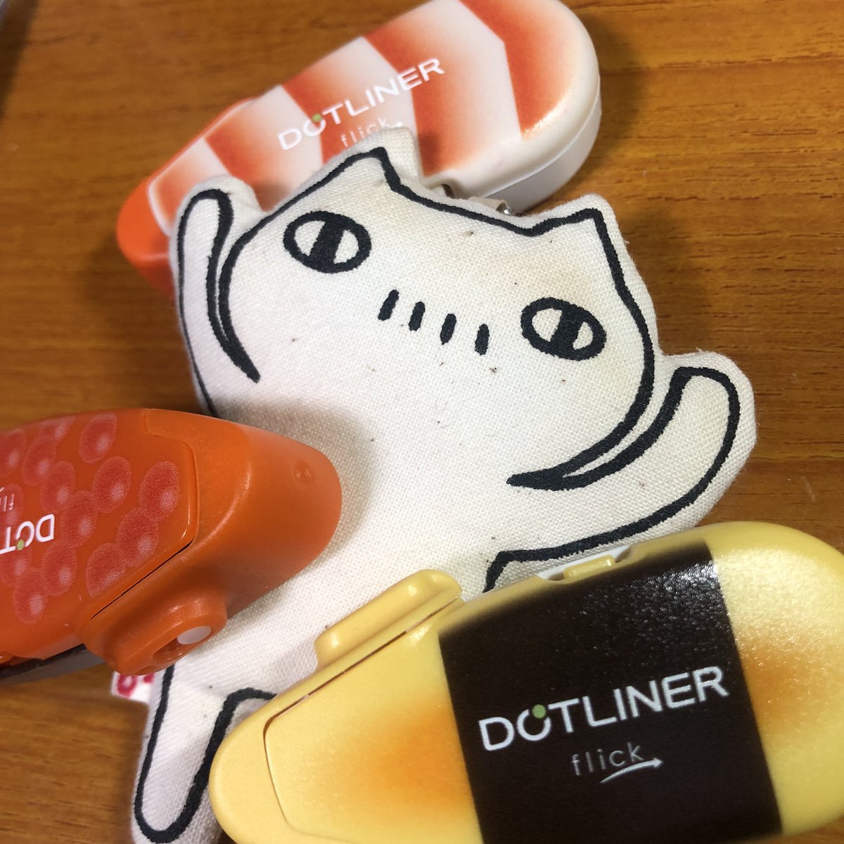 寿
　　　　　司

ドットライナー🍣