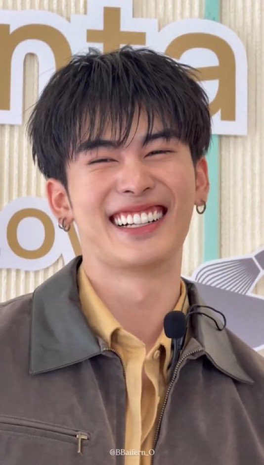 Keep the smile🫶🏻🫶🏻 SANTA CRAFTED WITH LOVE #KojoTHxSanta #Santapp