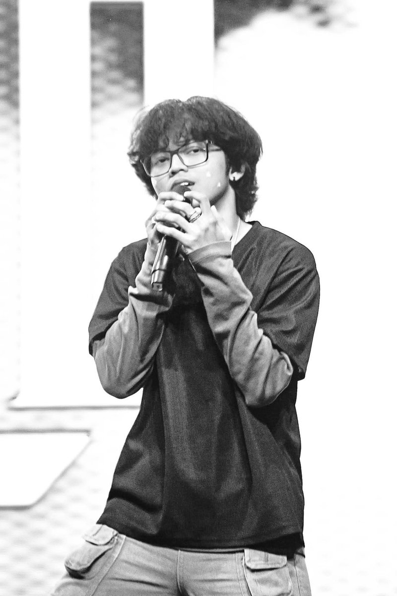 Soundcheck para sa aming CROUD 

#EverChildPH #WalangMaiiwan #everchilph_walangmaiiwan #PPMA2025 #PPOPStage