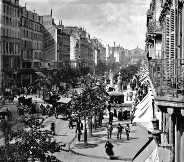 📸 William England. Boulevard de Strasbourg et gare de l'Est 
1860. Paris Napoléon lll
