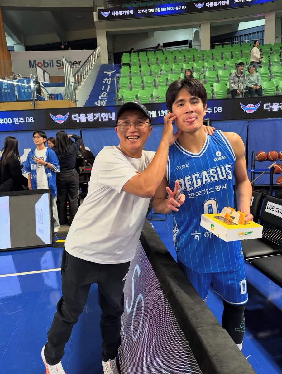 란겔 아버님 왔나바 ㅠㅠㅠ 
아 마음이 좋다